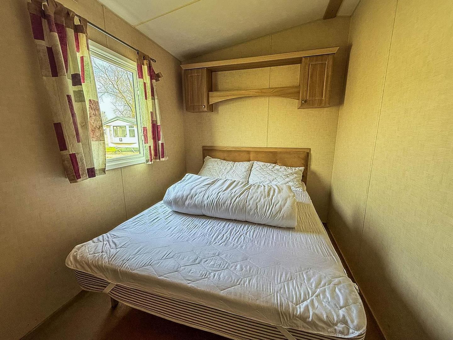 Spacious 8 Berth Caravan At Southview Holiday Park Near Skegness Ref 33018Ml Zewnętrze zdjęcie